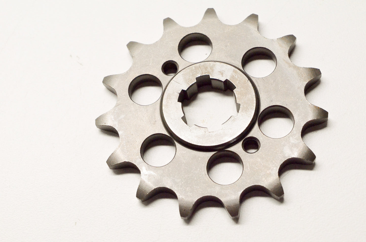 New OEM Yamaha 93833-15071-00 Drive Sprocket NOS
