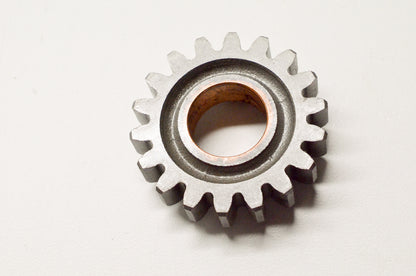 OEM Yamaha 2XJ-17151-00-00 Pinion Gear 5TH NOS