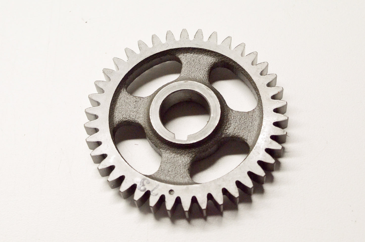 OEM Yamaha 5H0-11531-00-00 Balance Weight Gear NOS