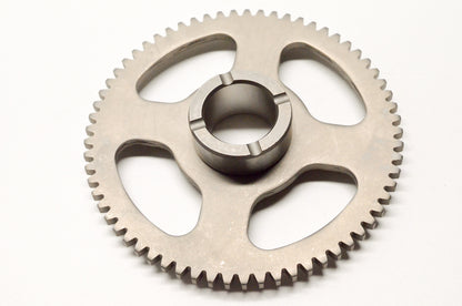 New OEM Yamaha 4KB-15515-00-00 Gear 3 NOS