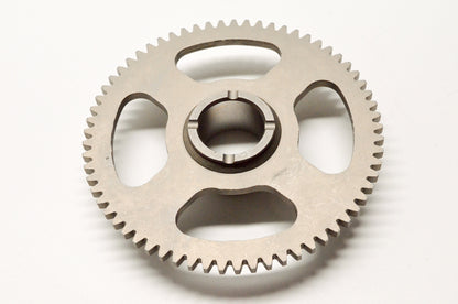 New OEM Yamaha 4KB-15515-00-00 Gear 3 NOS