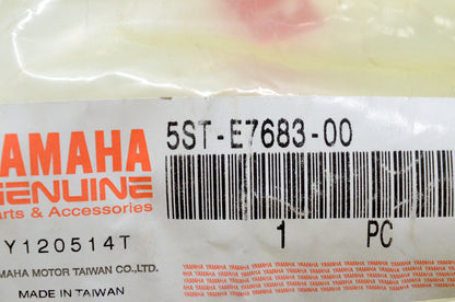 New OEM Yamaha 5ST-E7683-00-00 Secondary Spring NOS