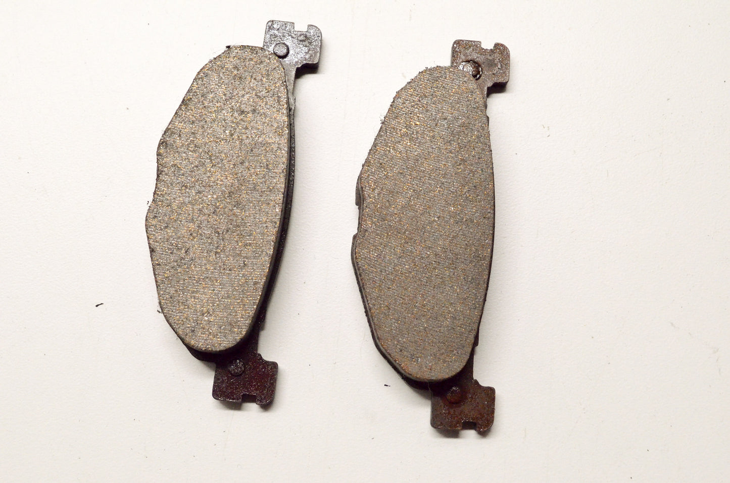 New OEM Yamaha 5RU-25806-00-00 Brake Pad Kit 2 NOS