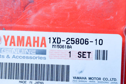New OEM Yamaha 1XD-25806-10-00 Brake Pad Kit 2 NOS