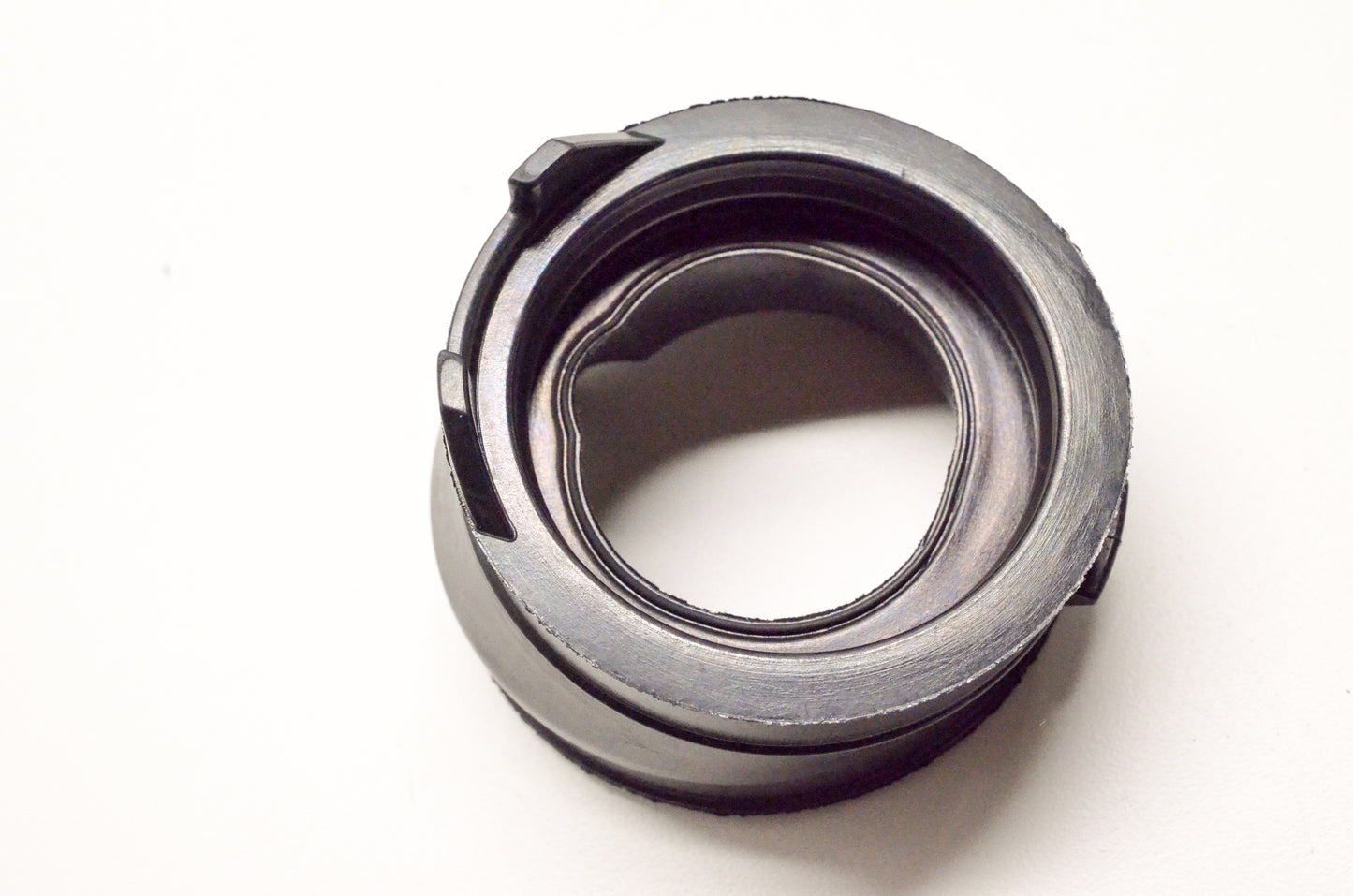 New OEM Yamaha 2MB-E3586-00-00 Carburetor Joint NOS