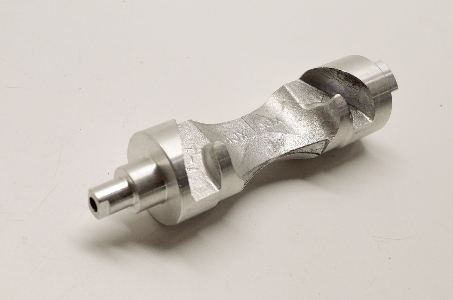 OEM Yamaha 4JX-1131A-00-00 Valve 1 NOS