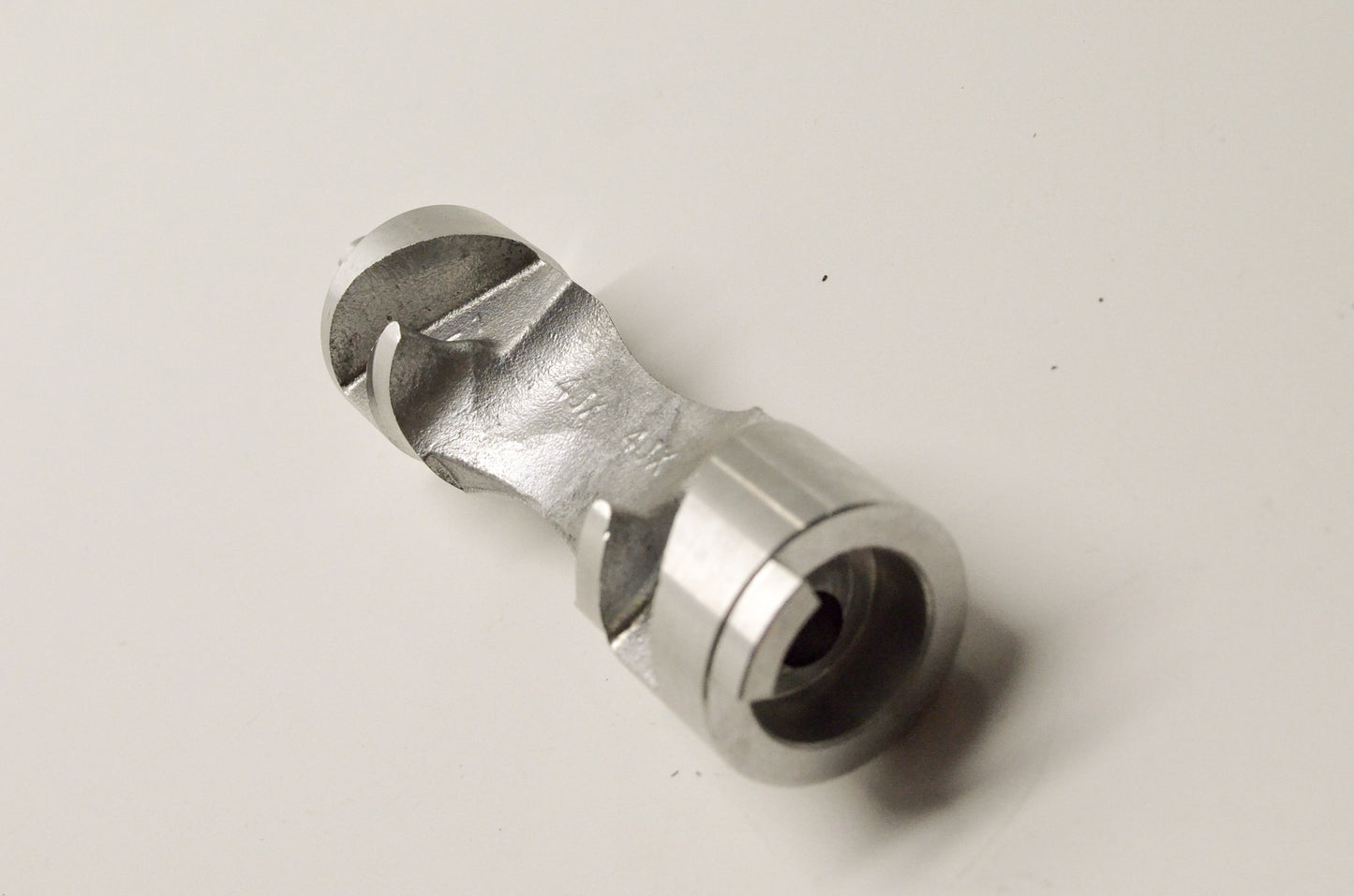 OEM Yamaha 4JX-1131A-00-00 Valve 1 NOS