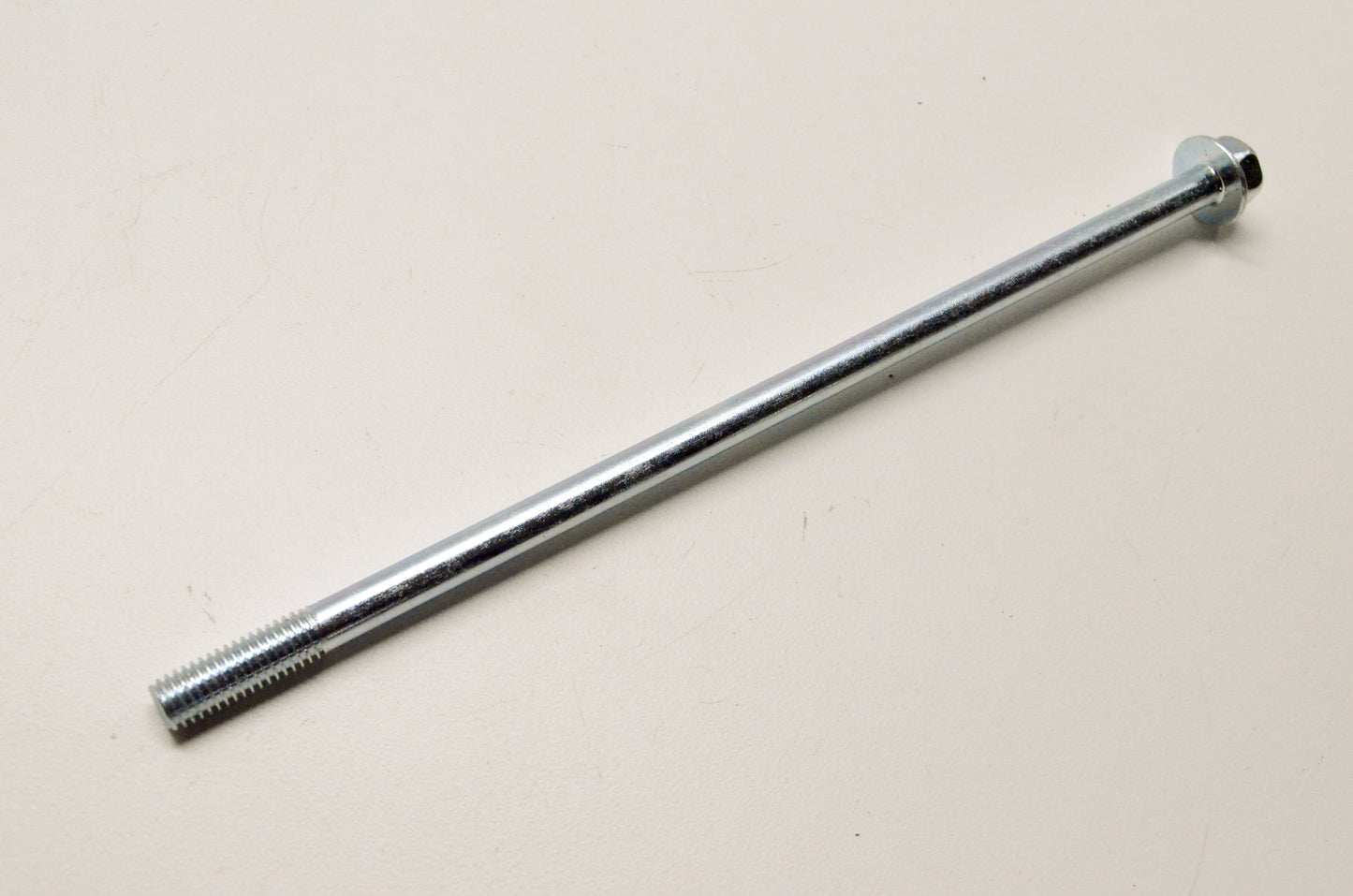 OEM Yamaha 90105-08326-00 Washer Based Bolt NOS