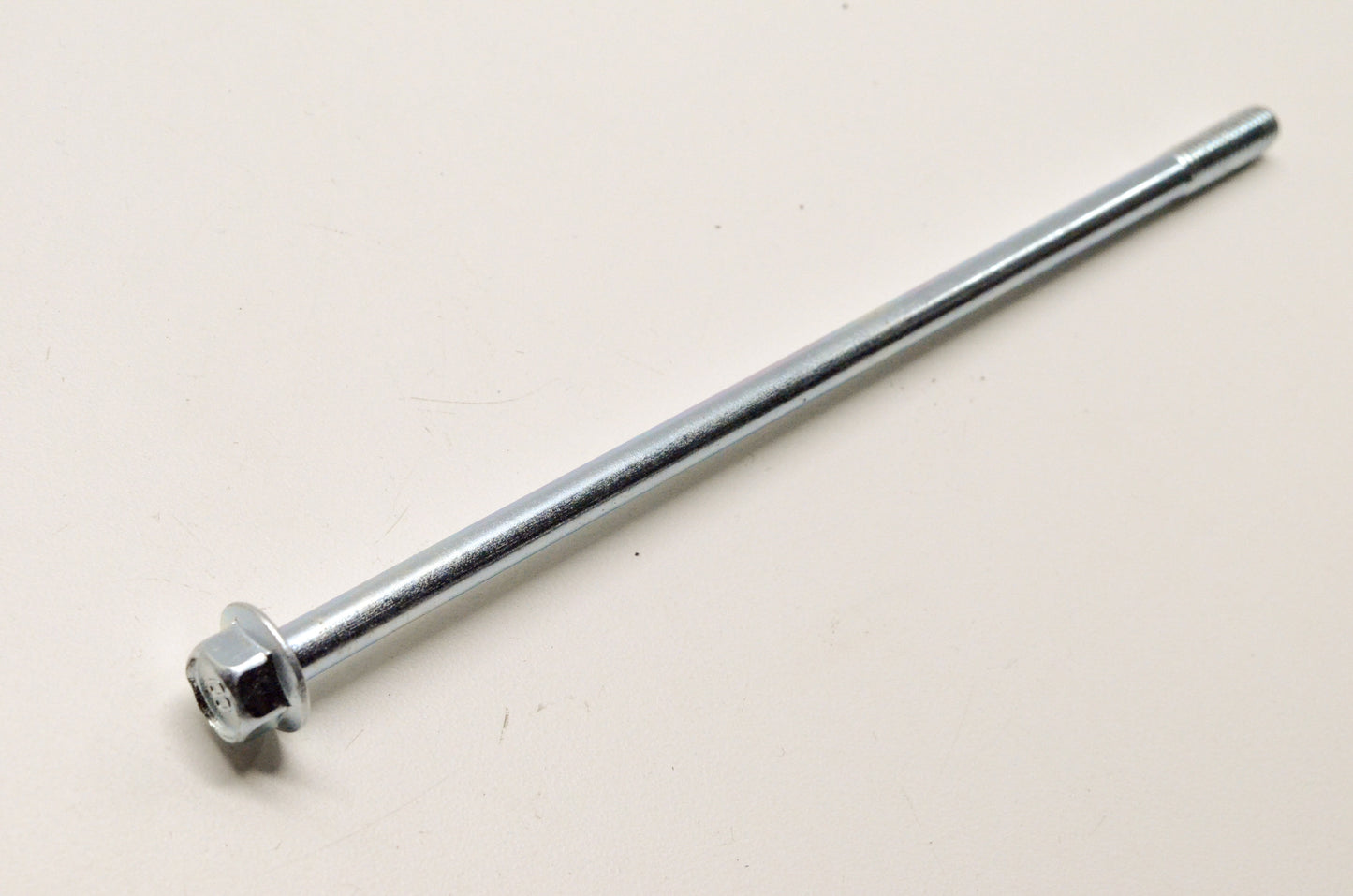 OEM Yamaha 90105-08326-00 Washer Based Bolt NOS