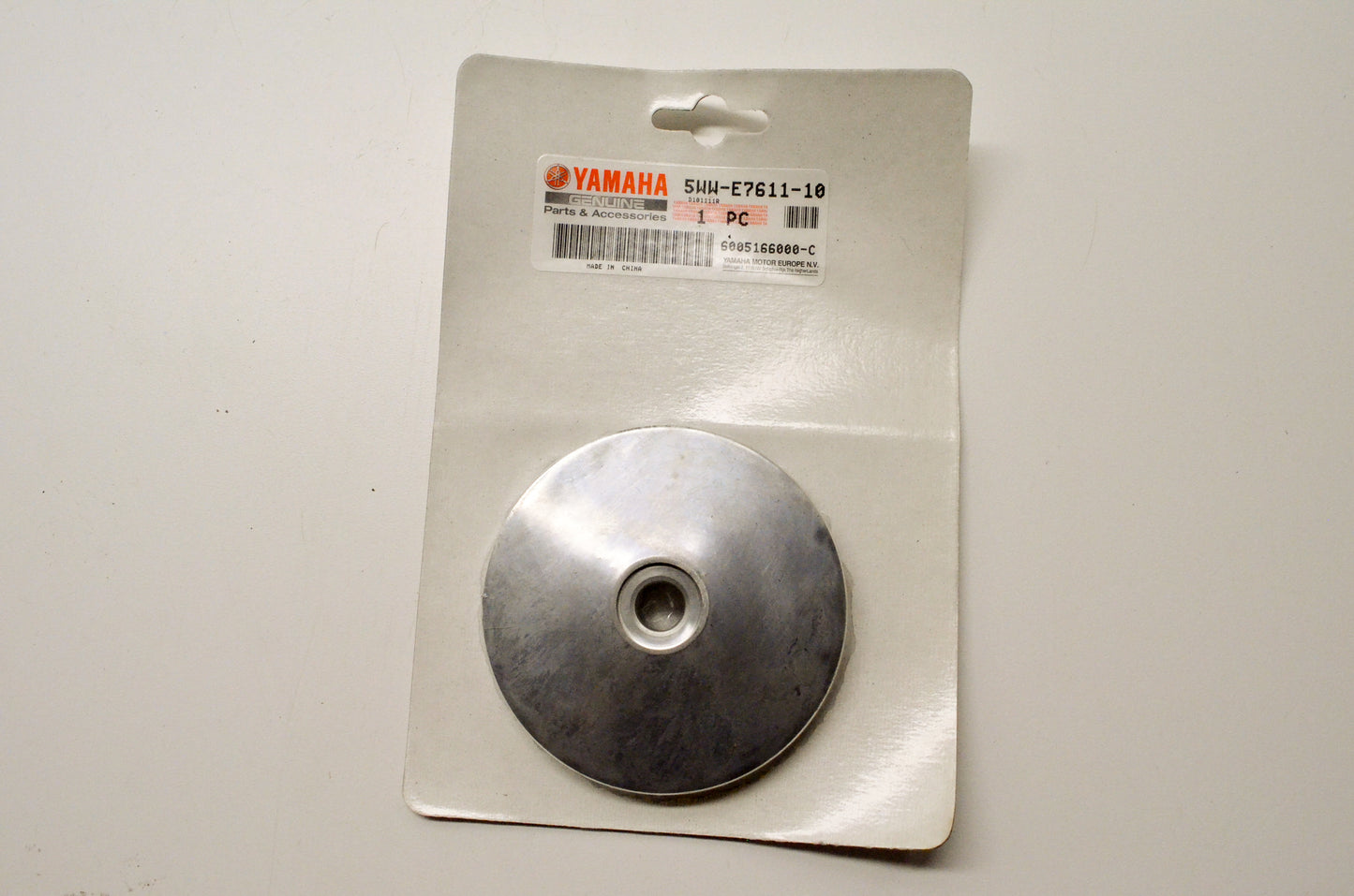 OEM Yamaha 5WW-E7611-10-00 Primary Fixed Sheave NOS