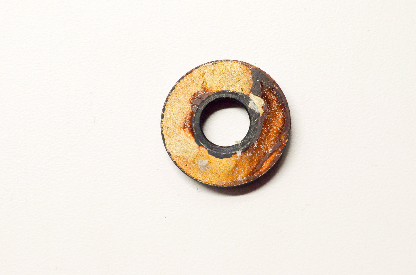 OEM Yamaha 483-22128-00-00 Thrust Cover 1