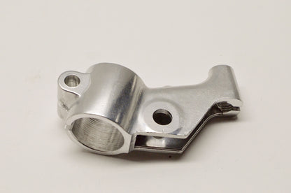 OEM Yamaha 233-82921-31-00 Lever Holder 2