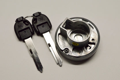 New OEM Yamaha 5S9-WH250-10-C0 Shutter & Blank Key NOS