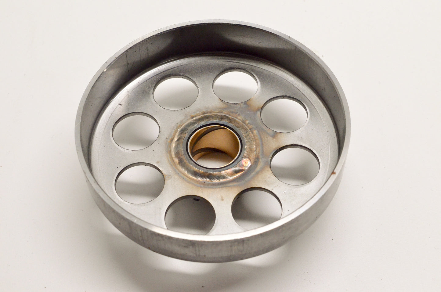 OEM Yamaha 2E9-16611-01-00 Clutch Housing NOS