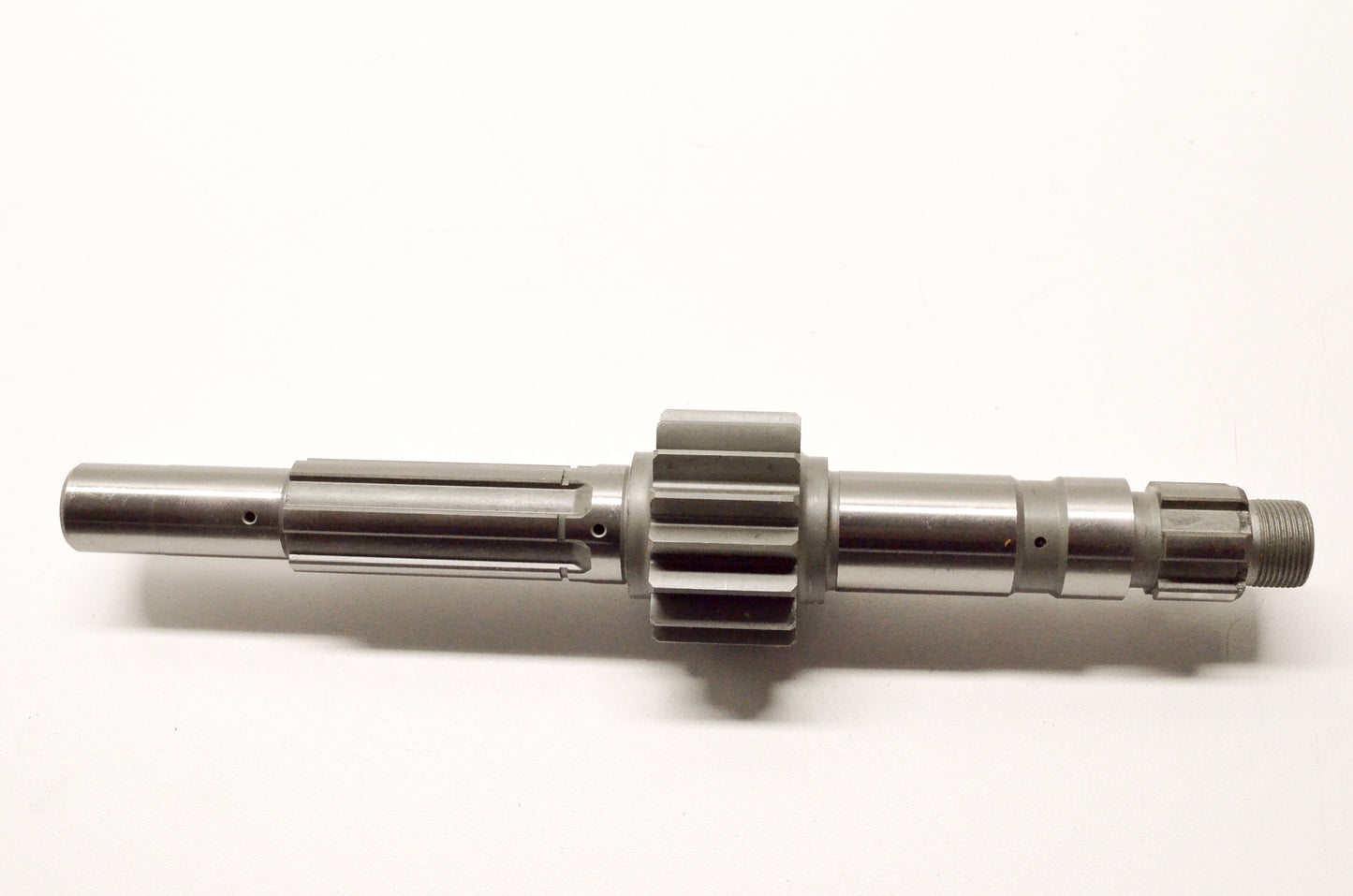 New OEM Yamaha 1UY-17401-00-00 Main Axle Assembly NOS