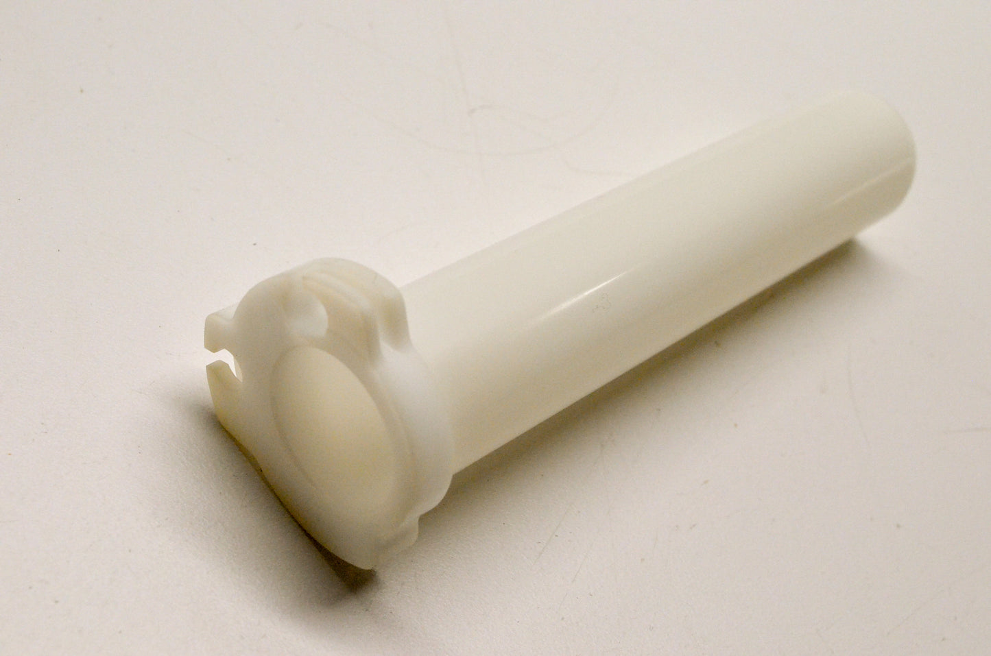 Yamaha 1RF-26243-00-00 Throttle Guide Tube