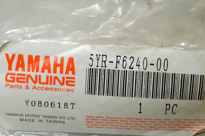 OEM Yamaha 5YR-F6240-00-00 Grip Assembly NOS