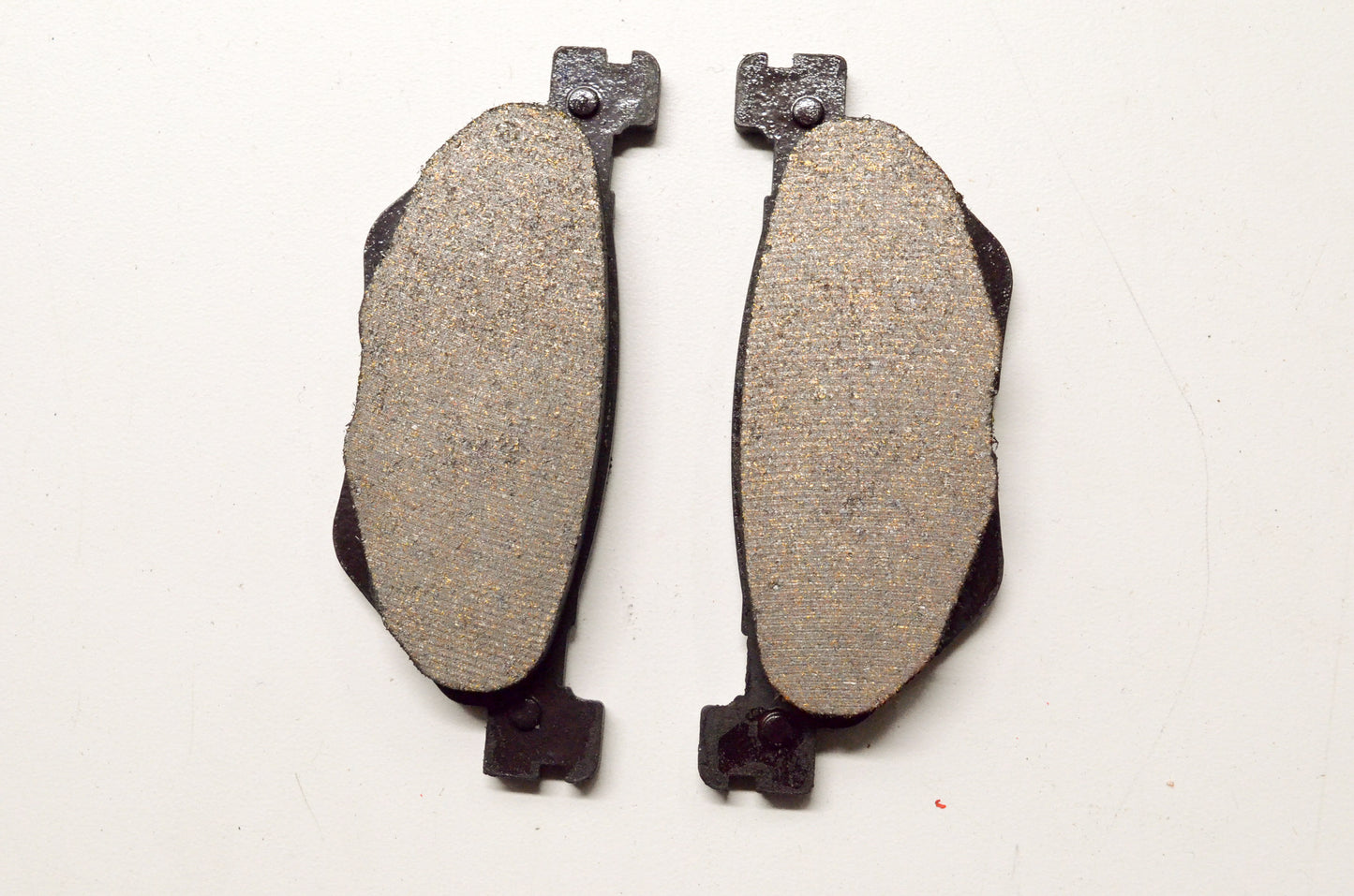 New OEM Yamaha 3D8-25806-00-00 Brake Pad Kit 2 NOS