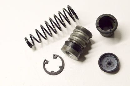 OEM Yamaha 5G2-W0041-00-00 Master Cylinder Kit
