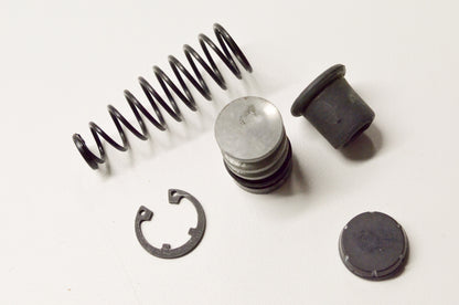 OEM Yamaha 5G2-W0041-00-00 Master Cylinder Kit