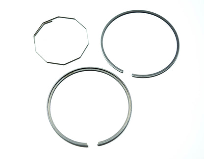 OEM Yamaha 438-11610-30-00 Piston Ring Kit NOS
