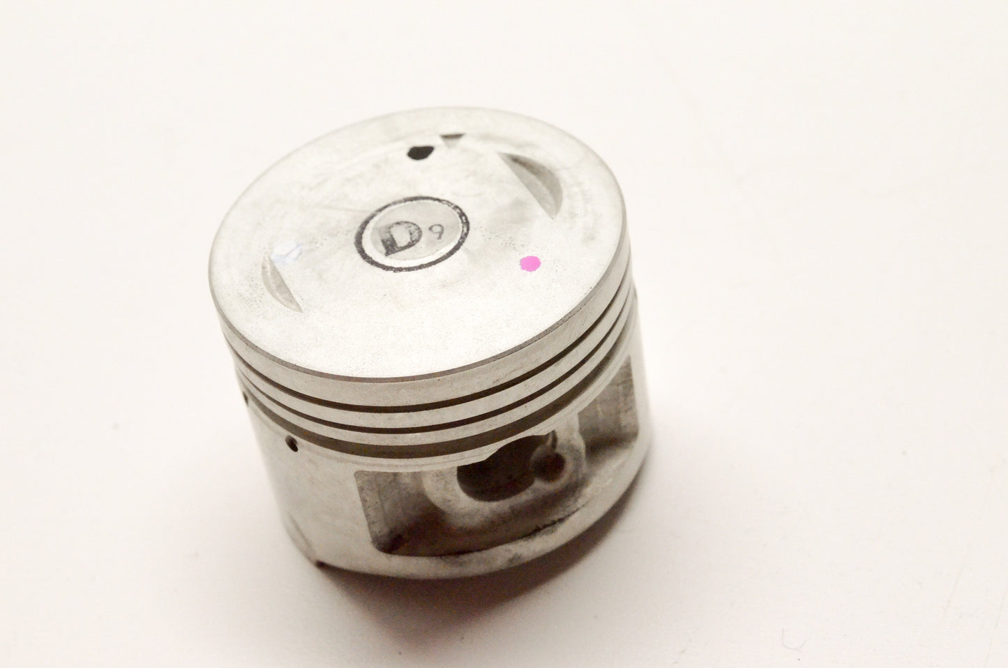 New OEM Yamaha 3S0-E1631-00-A0 Piston STD 3P91 NOS