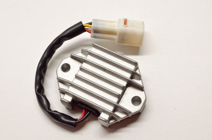New OEM Yamaha 5TG-81960-00-00 Rectifier & Regulator NOS