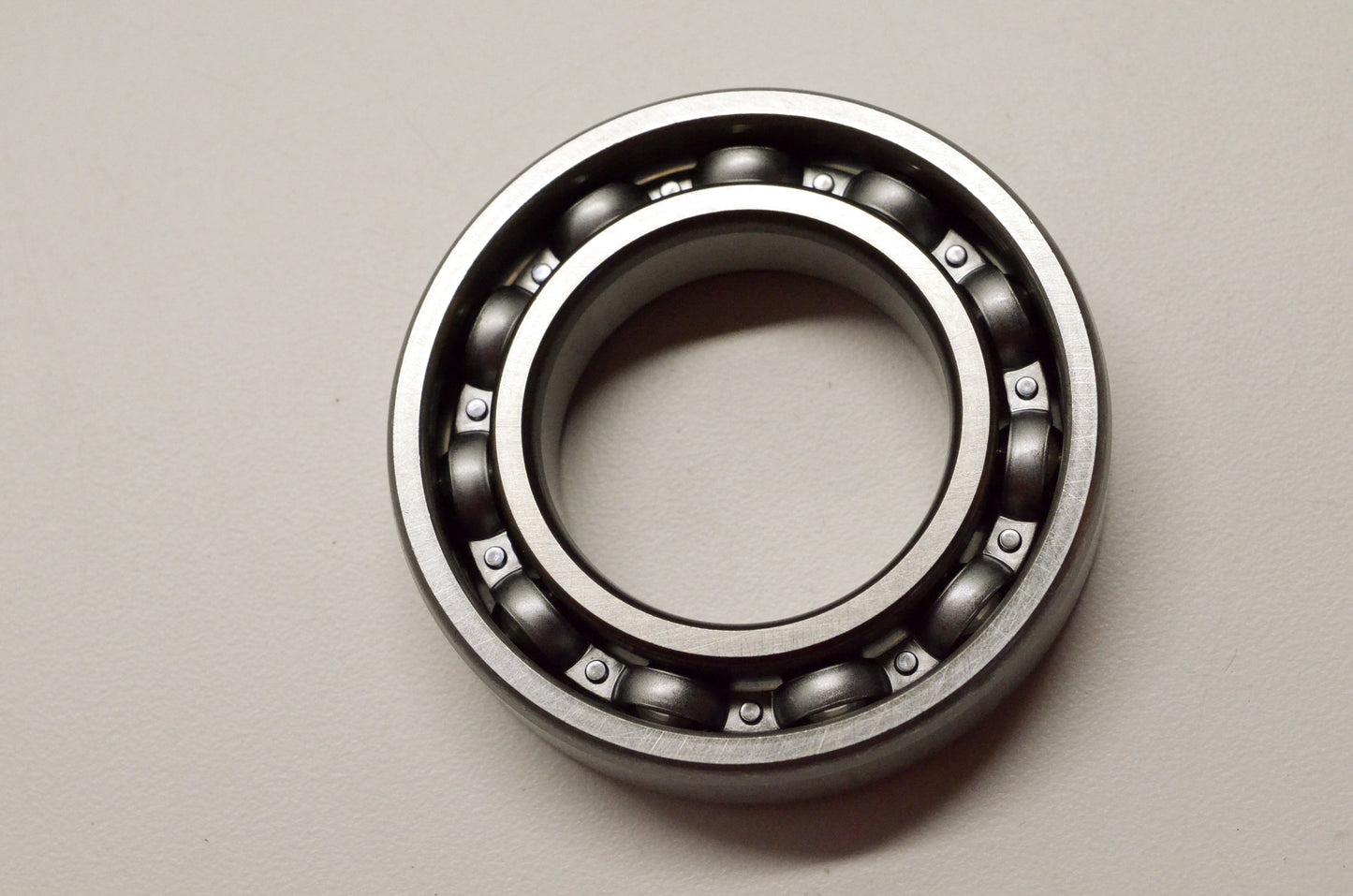 New OEM Yamaha 4WV-46165-00-00 Bearing NOS