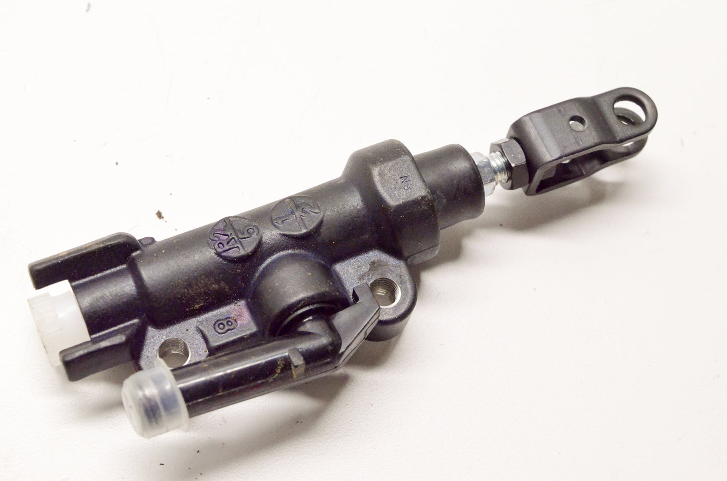 New OEM Yamaha 4BP-2583V-01-00 Rear Master Cylinder NOS