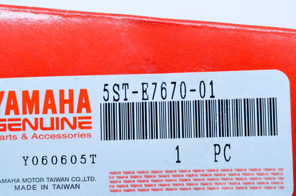 New OEM Yamaha 5ST-E7670-01-00 Secondary Sliding NOS