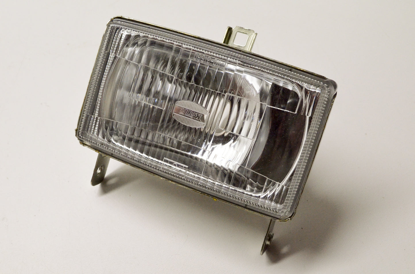 OEM Yamaha 4GY-84320-01-00 Lens Assembly NOS