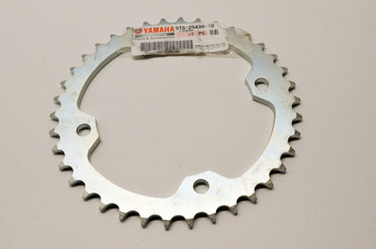 OEM Yamaha 5TG-25438-10-00 Driven Sprocket 38T NOS