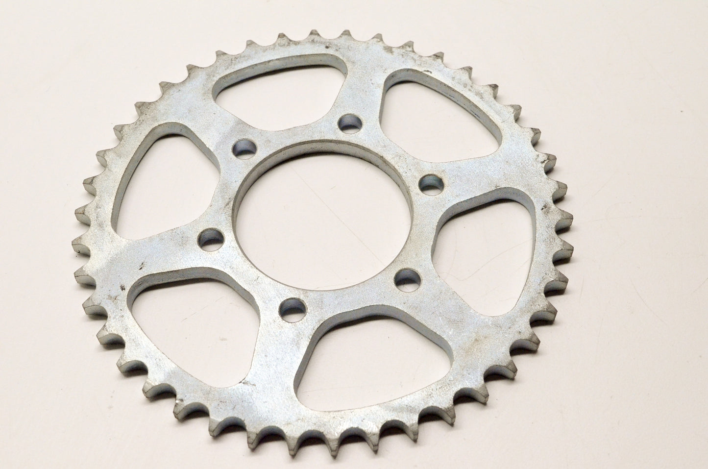 OEM Yamaha 4V1-25442-10-00 Driven Sprocket 42T