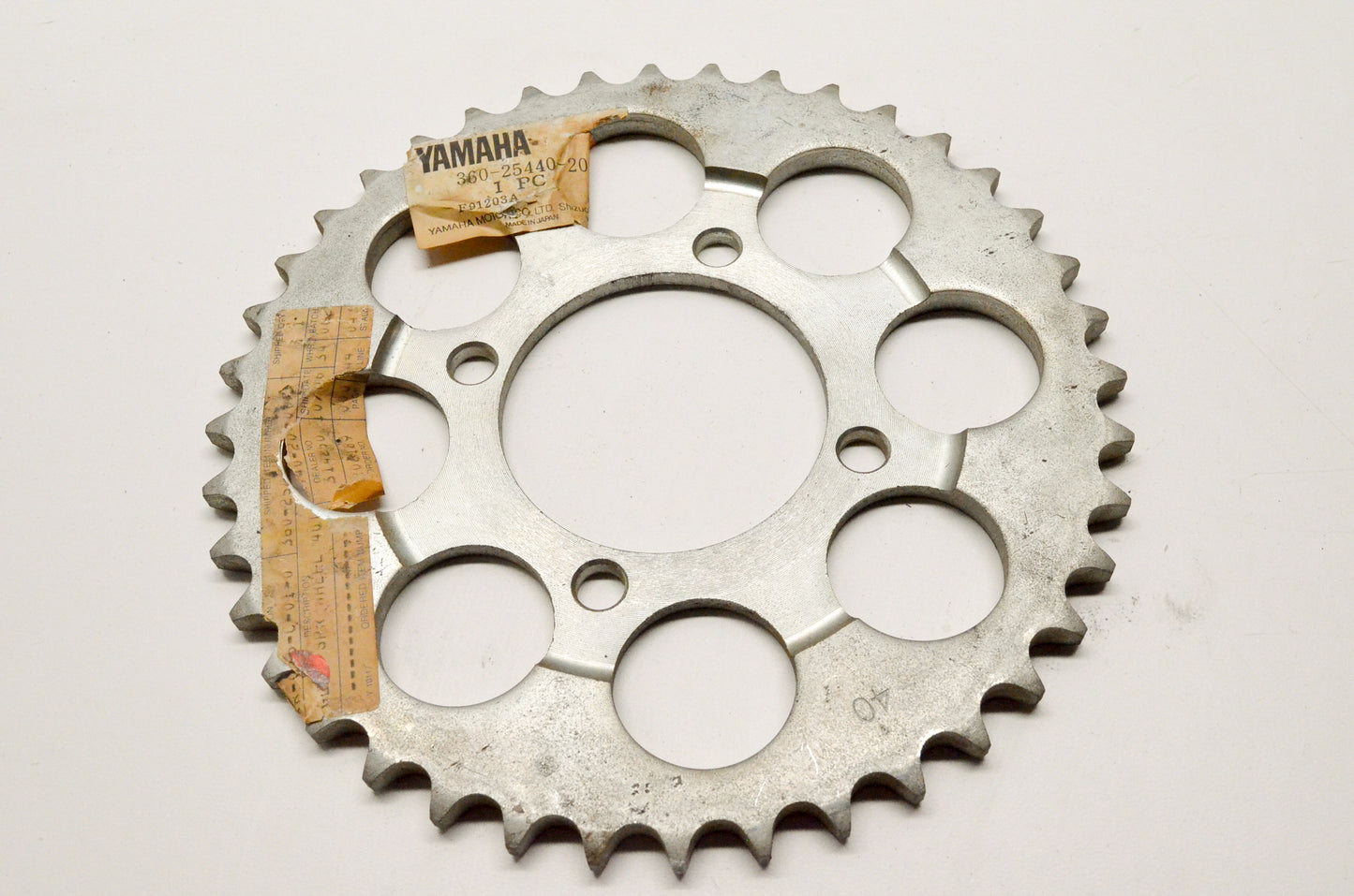 OEM Yamaha 360-25440-20-00 Driven Sprocket 40T