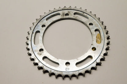 OEM Yamaha 36Y-25442-20-00 Driven Sprocket 42T NOS