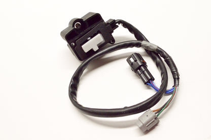 OEM Yamaha 5KM-83976-20-00 Handle Switch 1 NOS