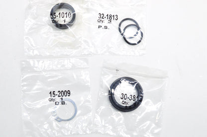 Suzuki Counter Shaft Seal Kit NOS