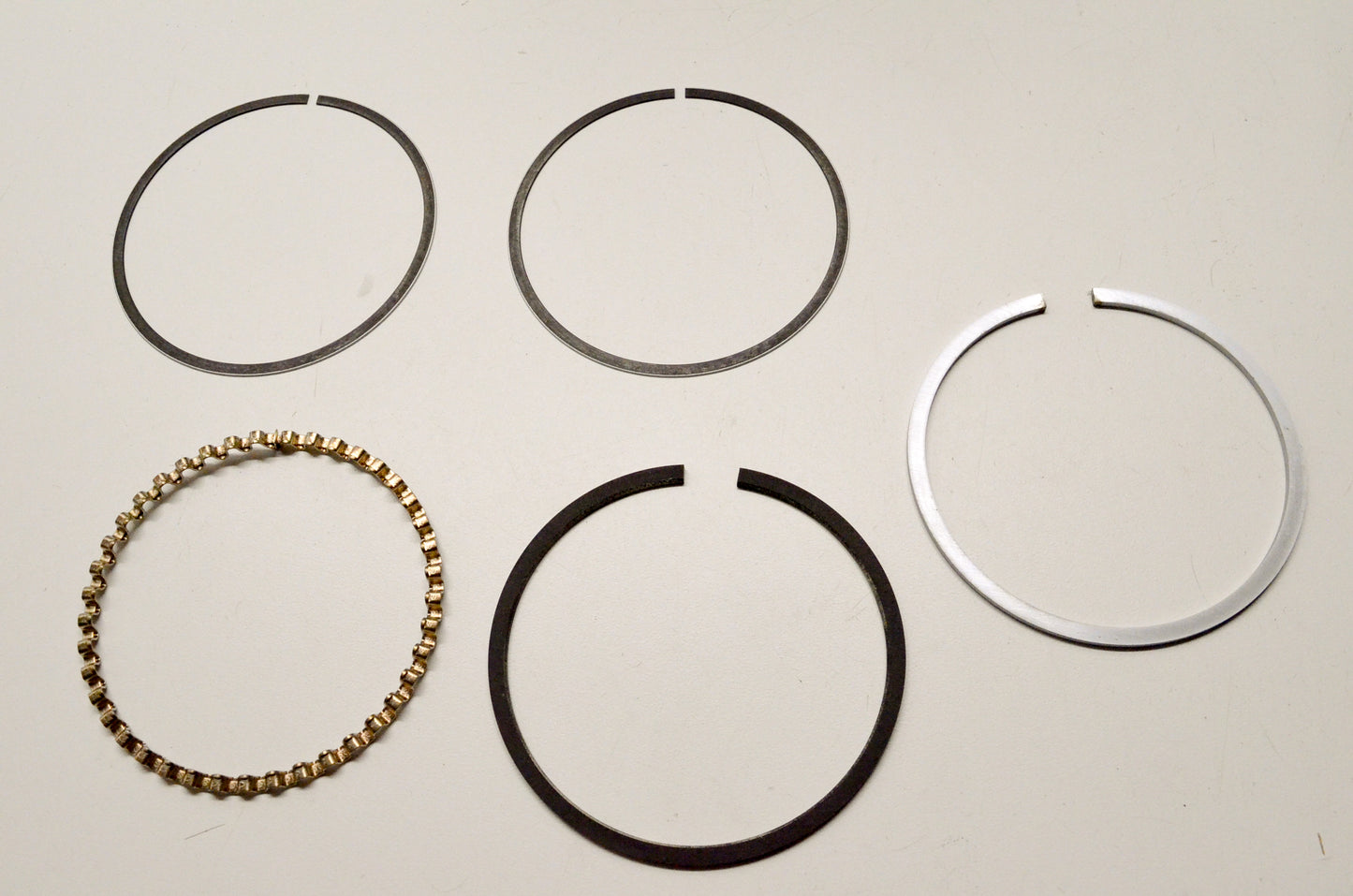 Aftermarket 7-03764, 45-108-06, 38-1057 Chrome Piston Ring Kit NOS
