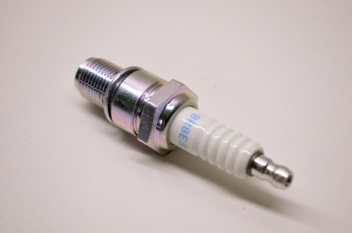 NGK 5422, BR8ES Spark Plug NOS
