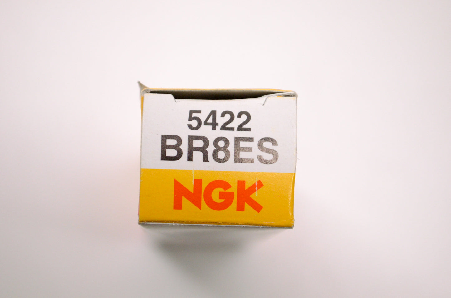 NGK 5422, BR8ES Spark Plug NOS