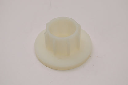 OEM Briggs & Stratton 7023447YP Spacer NOS