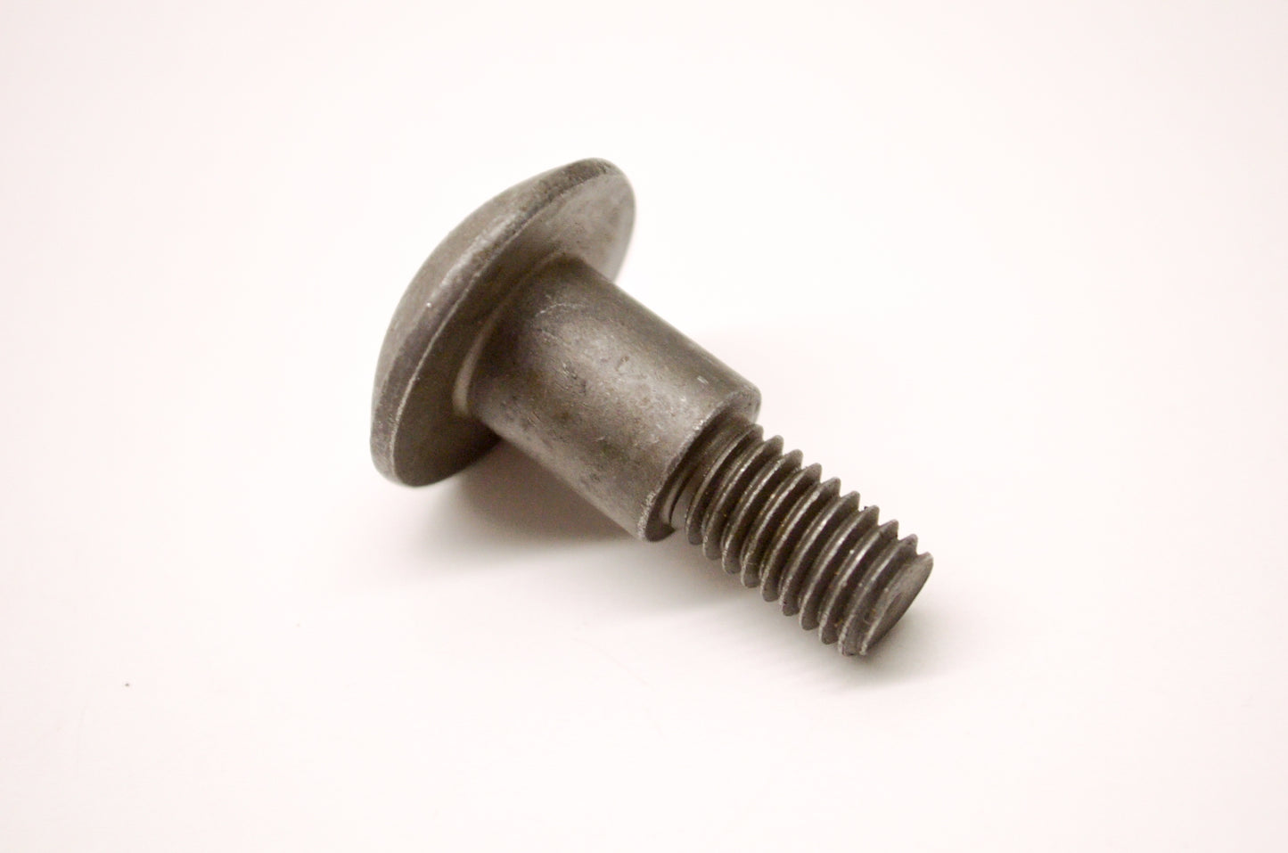 OEM Briggs & Stratton 7024061YP Shoulder Bolt NOS