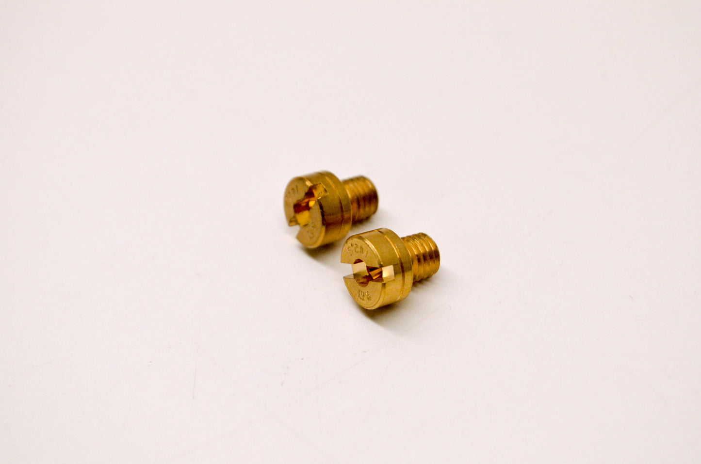 EBC 114-71425 Round Main Jet #142.5 Qty 2 NOS
