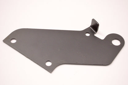 OEM Briggs & Stratton 690544E700MA Left Hand Grille Support NOS