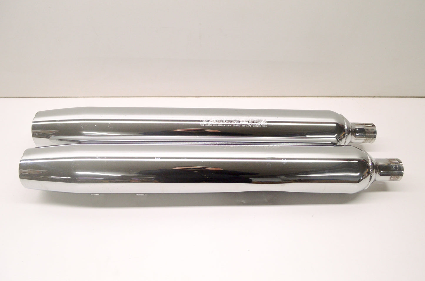 OEM Harley-Davidson 65538-95A, 65539-95A Chrome Exhaust Mufflers Pair