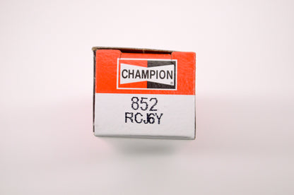 Champion 852, RCJ6Y Spark Plug NOS