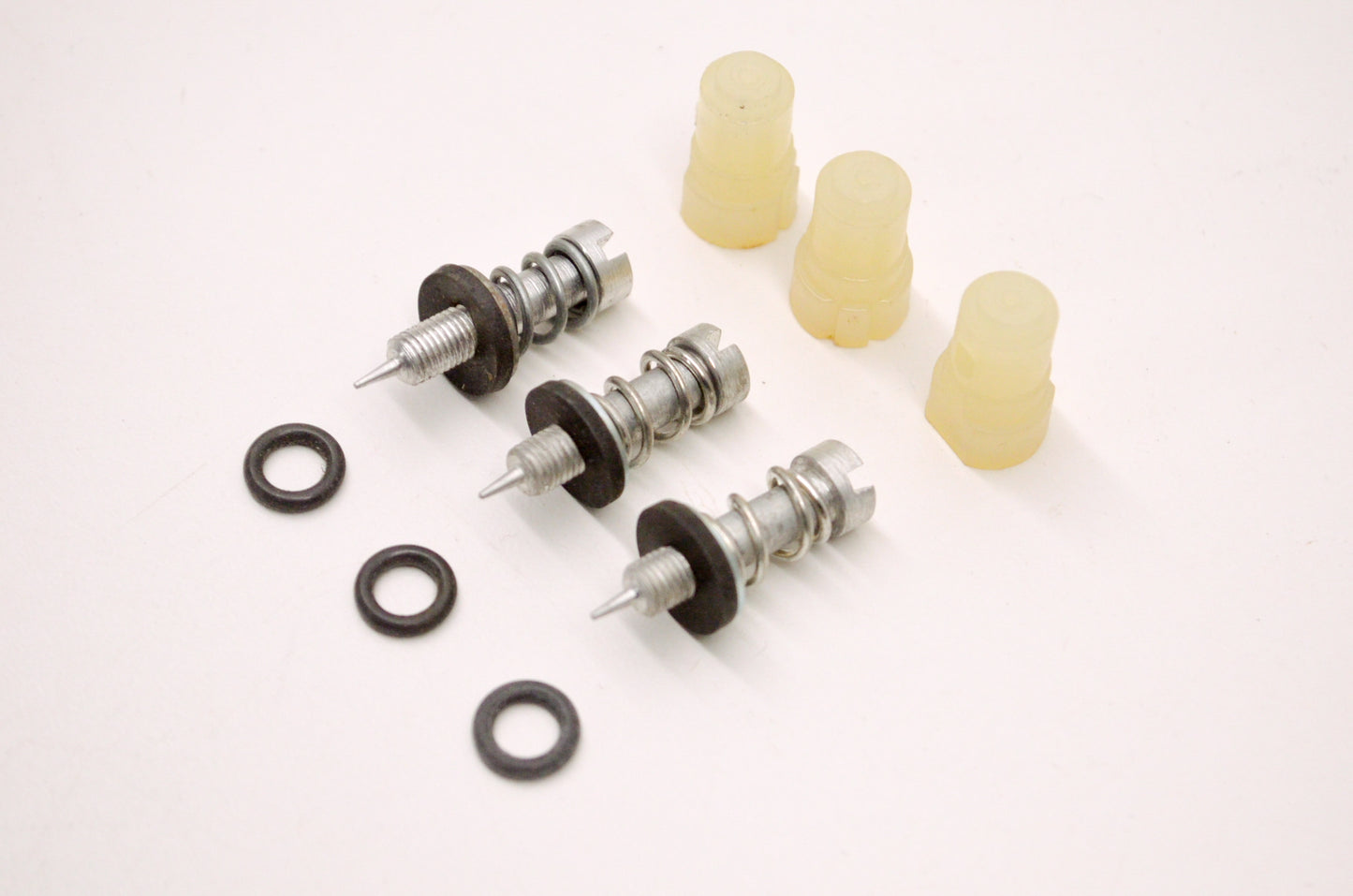 OEM Briggs & Stratton 395508 Needle Valve Qty 3 NOS