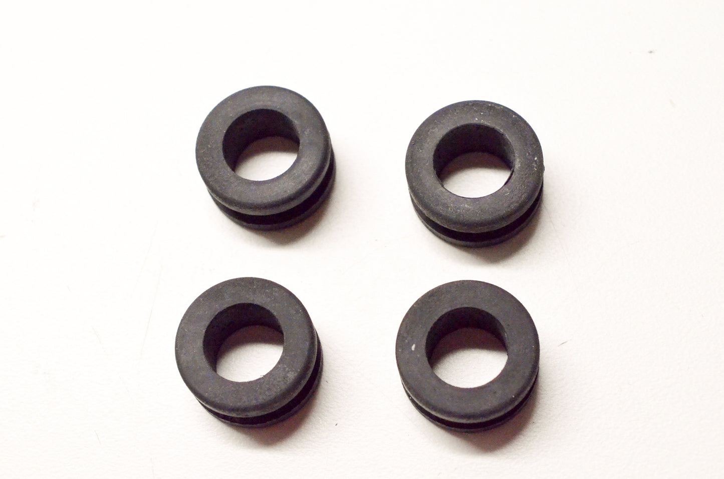 Aftermarket 92160-2034 Dampers QTY 4 NOS
