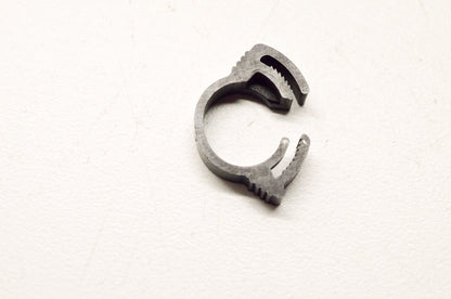 Aftermarket 18-8200, 322653, 090914 Snapper Clamp NOS