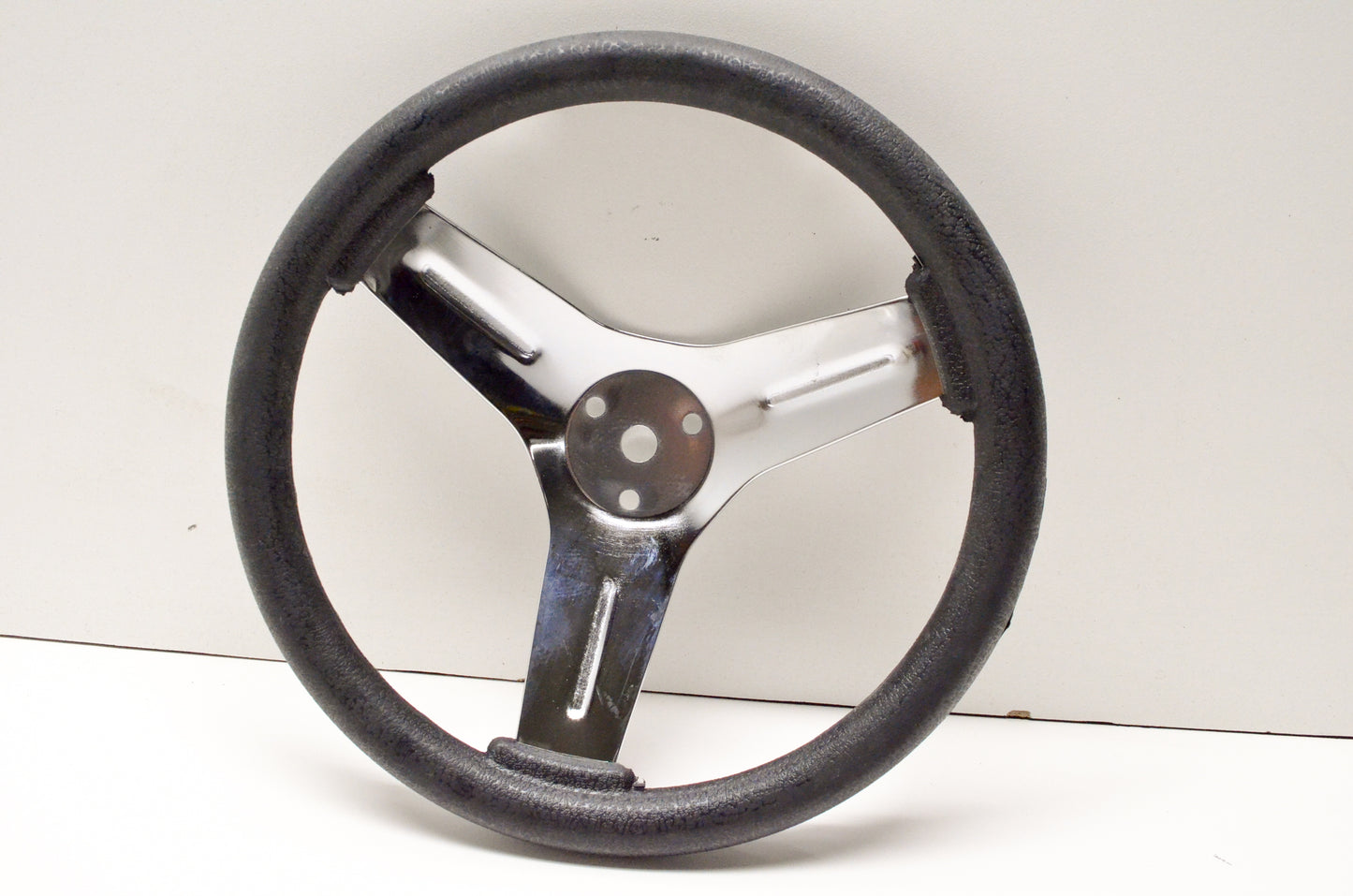 Prime Line 7-09000 10" Steering Wheel NOS